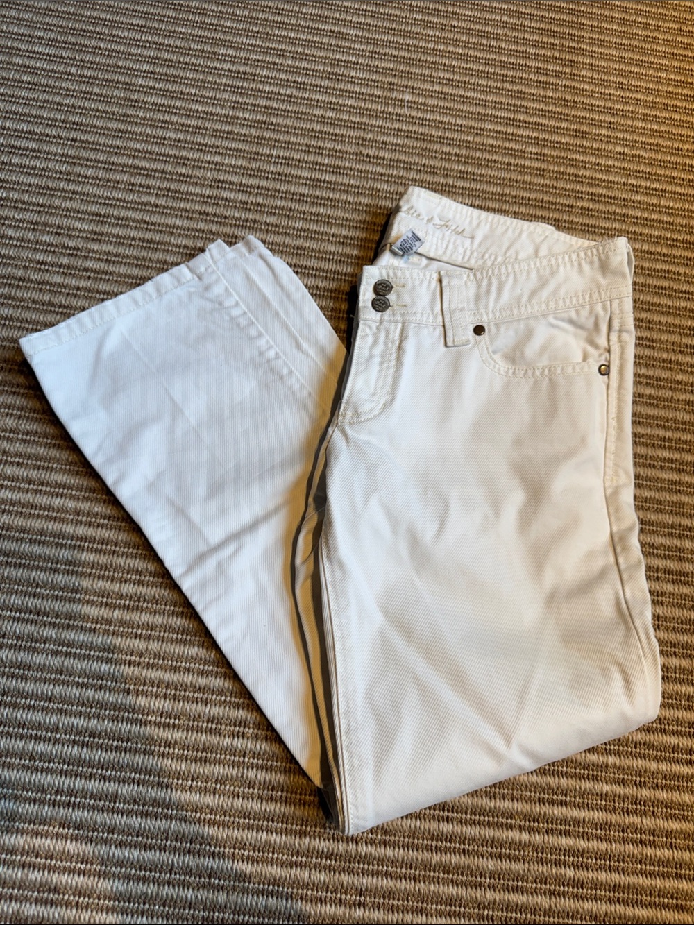 Abercrombie & Fitch Off White Women’s Jeans